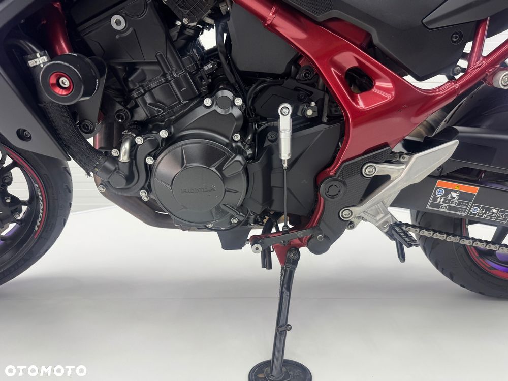 Honda Hornet - 36