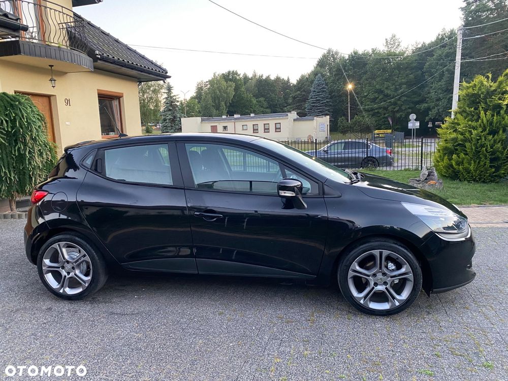 Renault Clio - 2