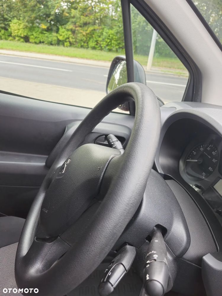 Peugeot Partner - 11