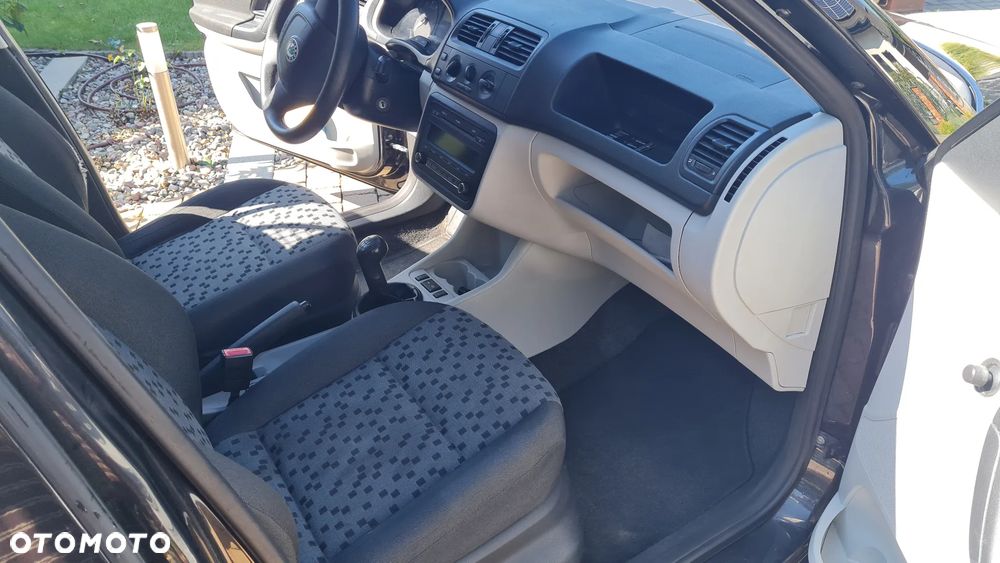 Skoda Praktik - 12