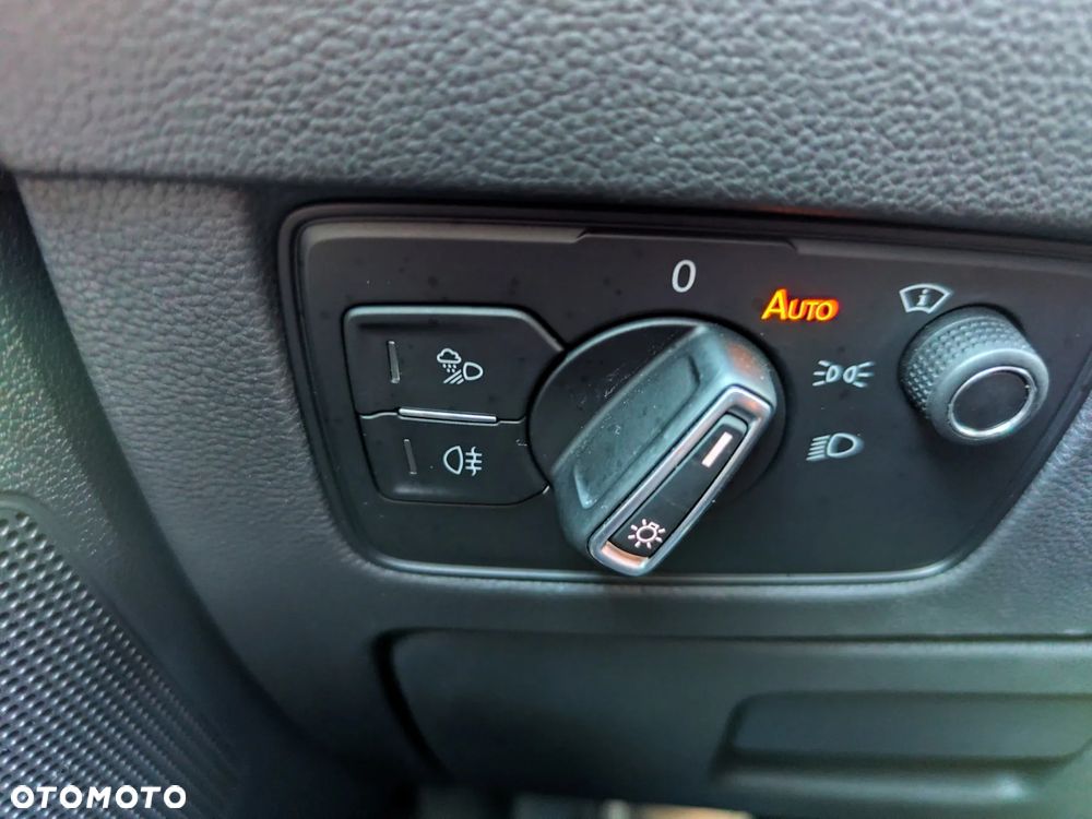Volkswagen Arteon 2.0 TDI SCR DSG Elegance - 10