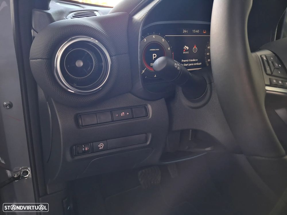 Nissan Juke 1.0 DIG-T N-Connecta Two Tone DCT - 18