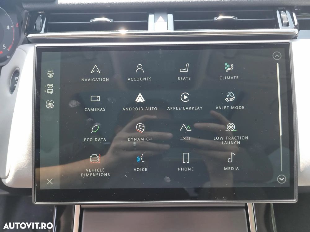 Land Rover Range Rover Velar 3.0 D300 MHEV Dynamic SE - 19