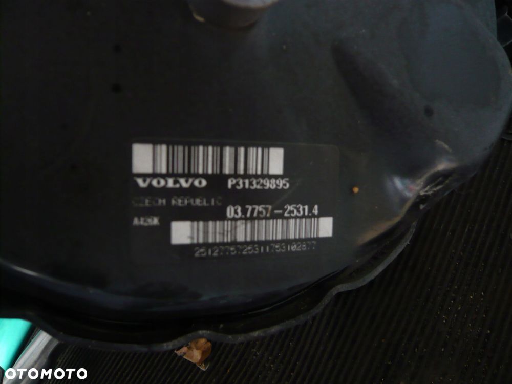 serwo pompa hamulcowa p31329895 volvo v70 iii - 2