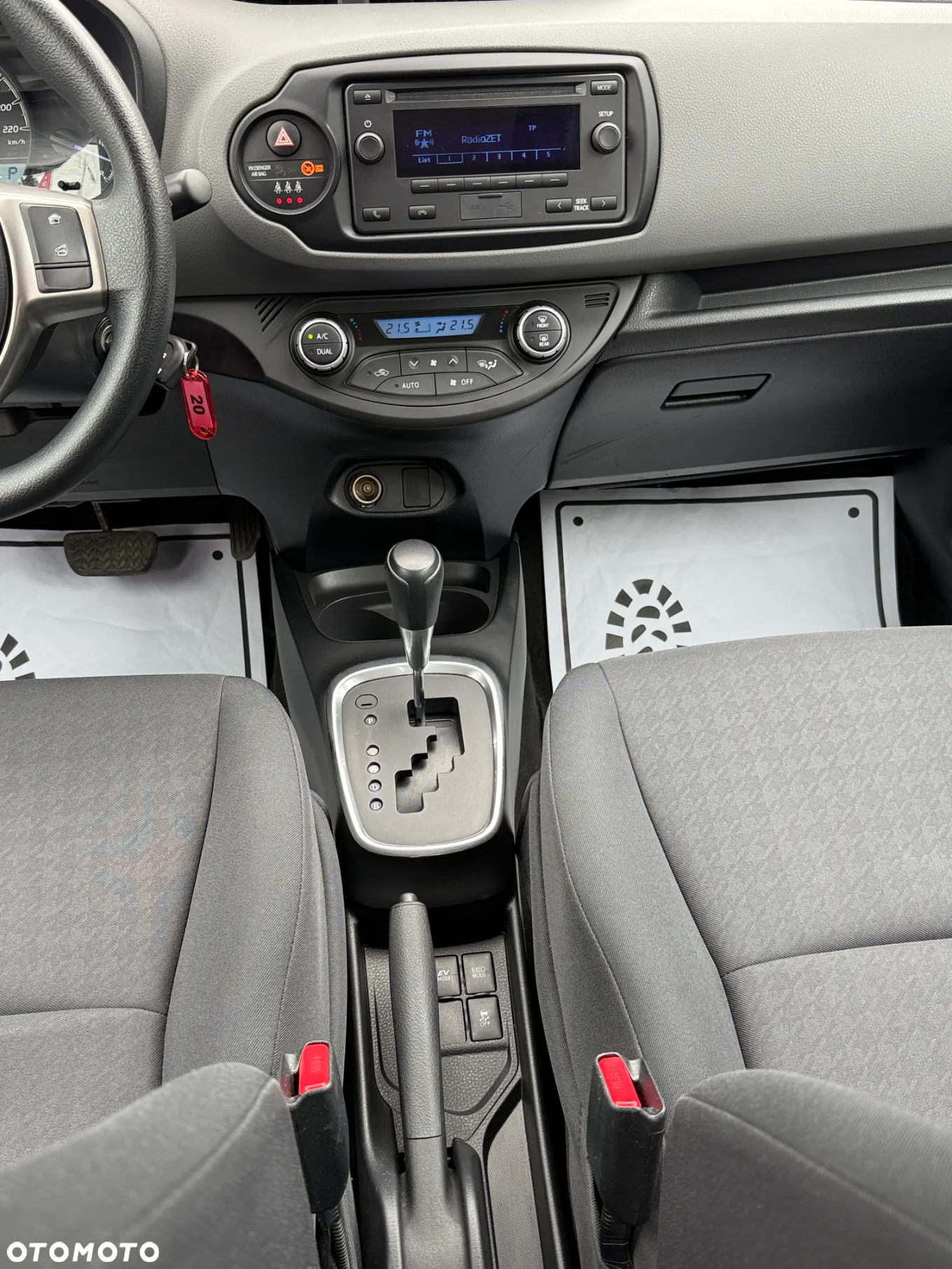 Toyota Yaris - 9