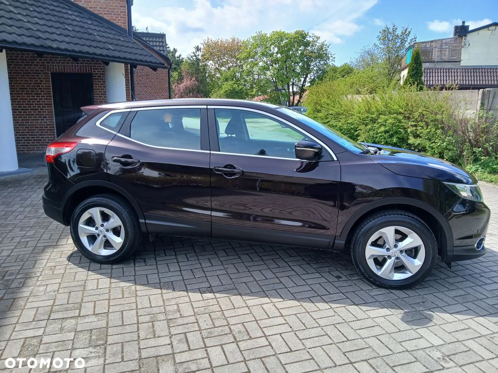 Nissan Qashqai 1.5 dCi N-Connecta - 4