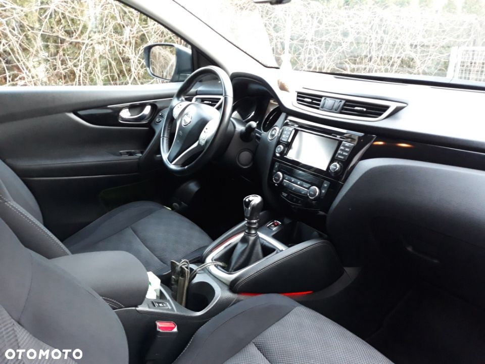 Nissan Qashqai 1.6 DIG-T N-Connecta - 14
