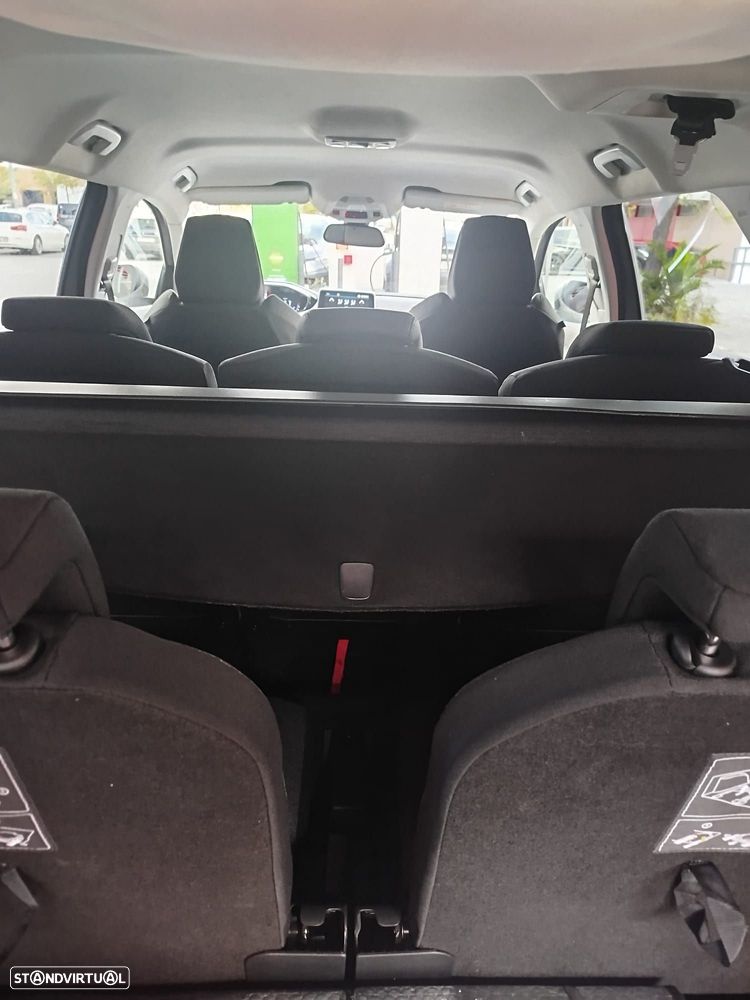 Peugeot 5008 1.5 BlueHDi Active Pack EAT8 - 6