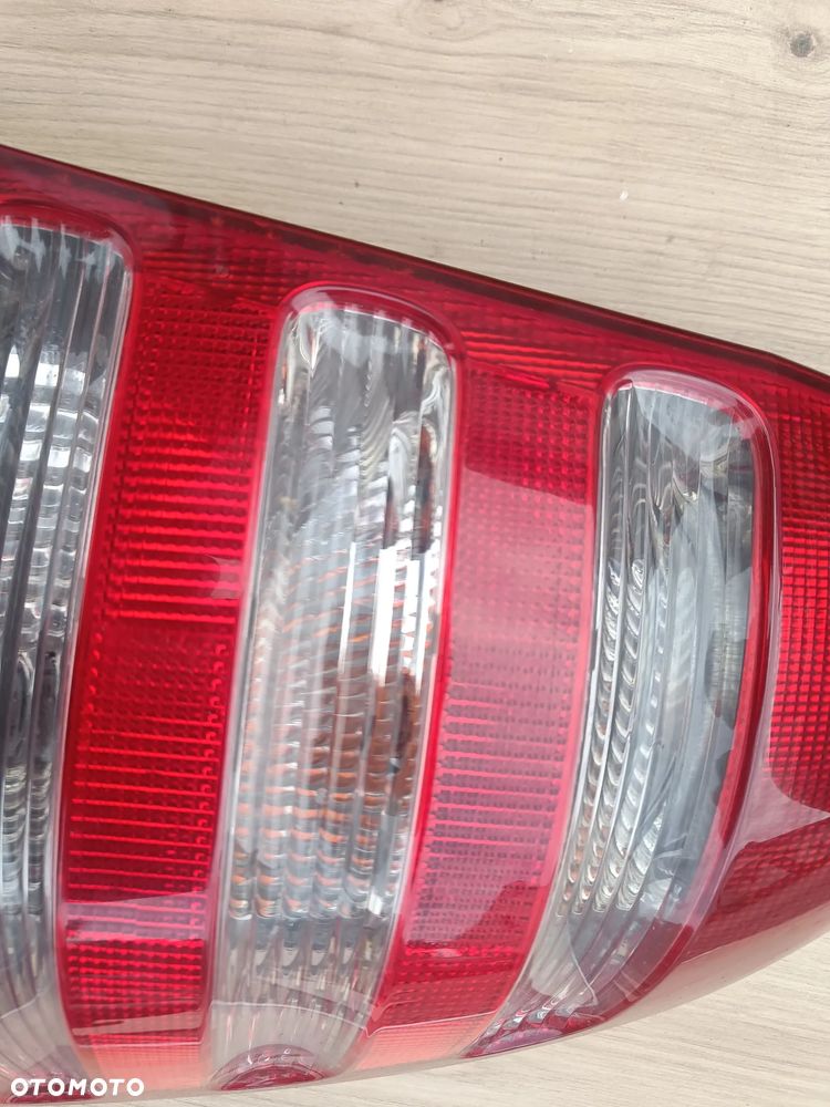 MERCEDES W203 C-KLASA KOMBI LAMPA TYL TYLNA LEWA PRAWA - 7