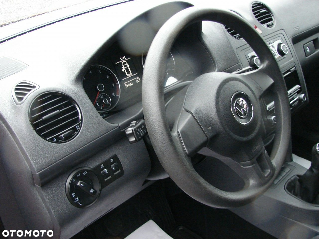 Volkswagen Caddy - 8