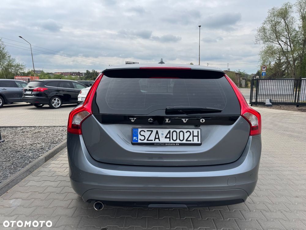 Volvo V60 D3 Drive-E Summum - 4