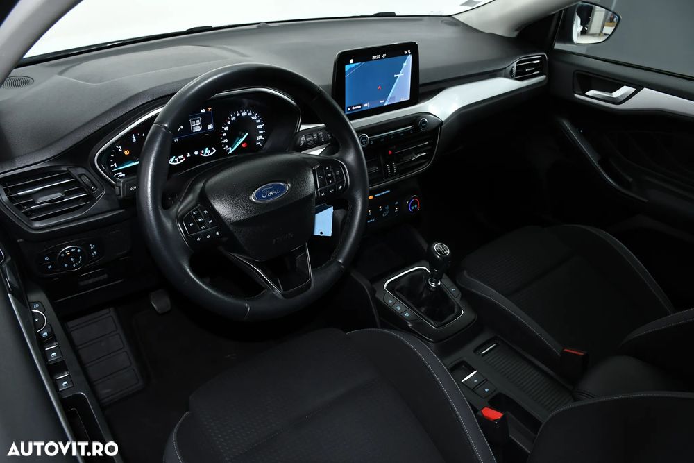 Ford Focus 1.5 EcoBlue Connected - 17