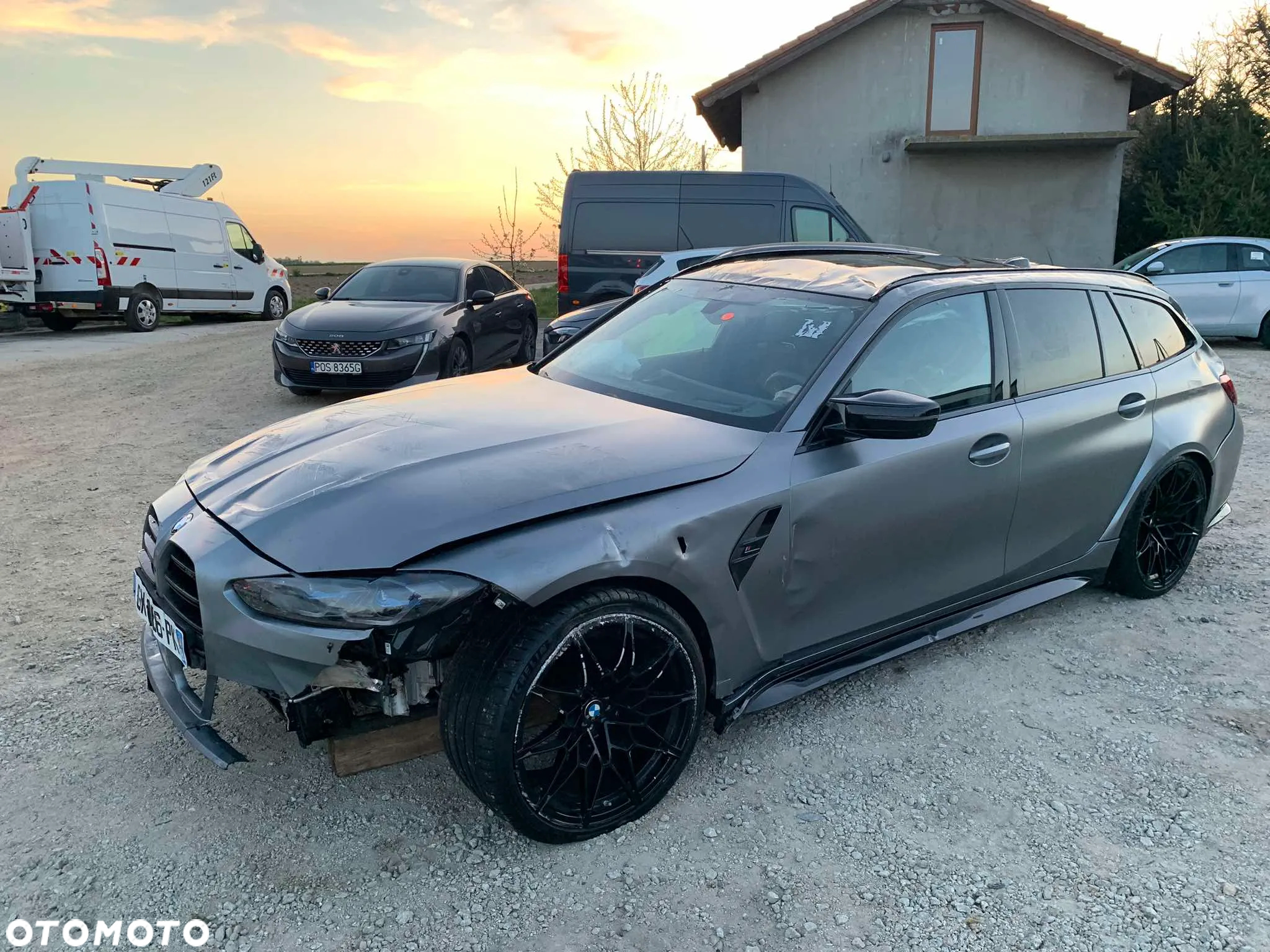 BMW M3 Competition Touring M xDrive - 3