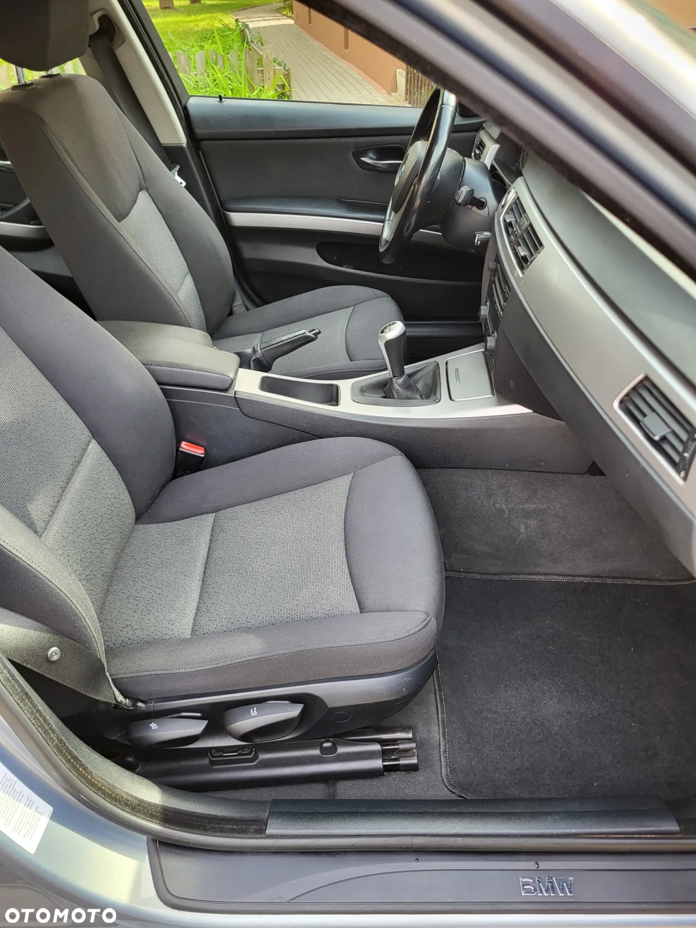 BMW Seria 3 318i - 15