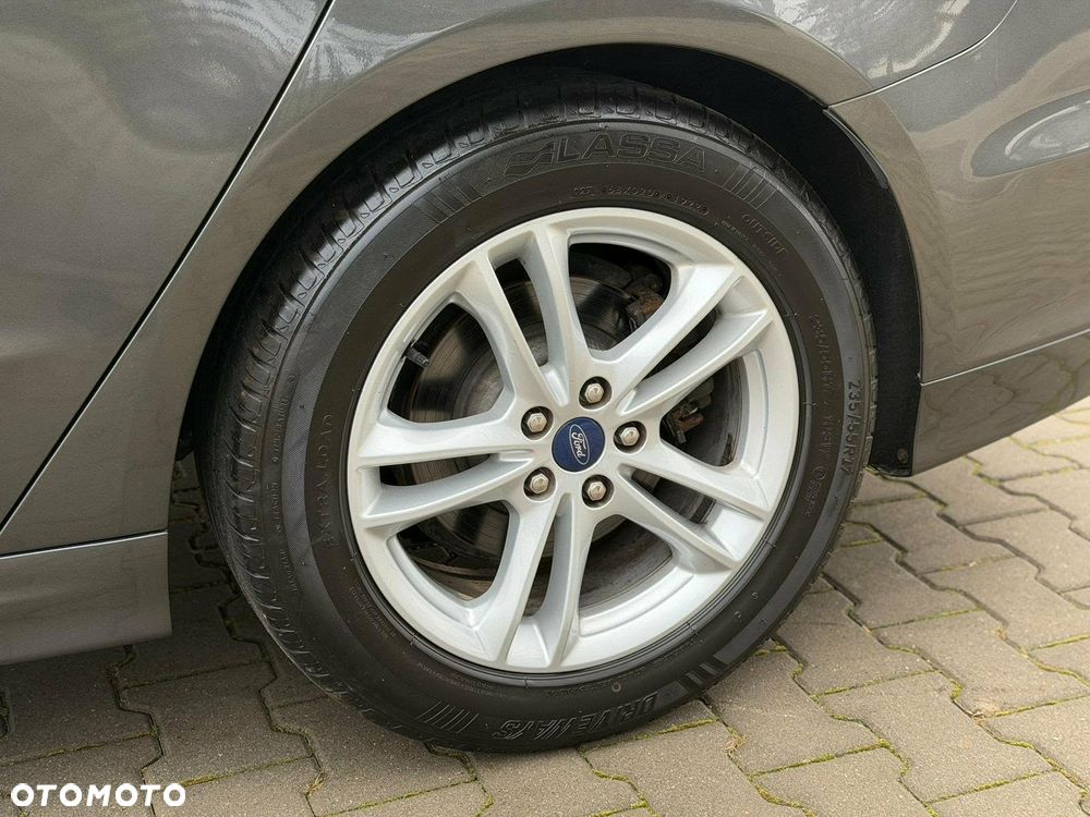 Ford Mondeo 2.0 EcoBlue Titanium - 28