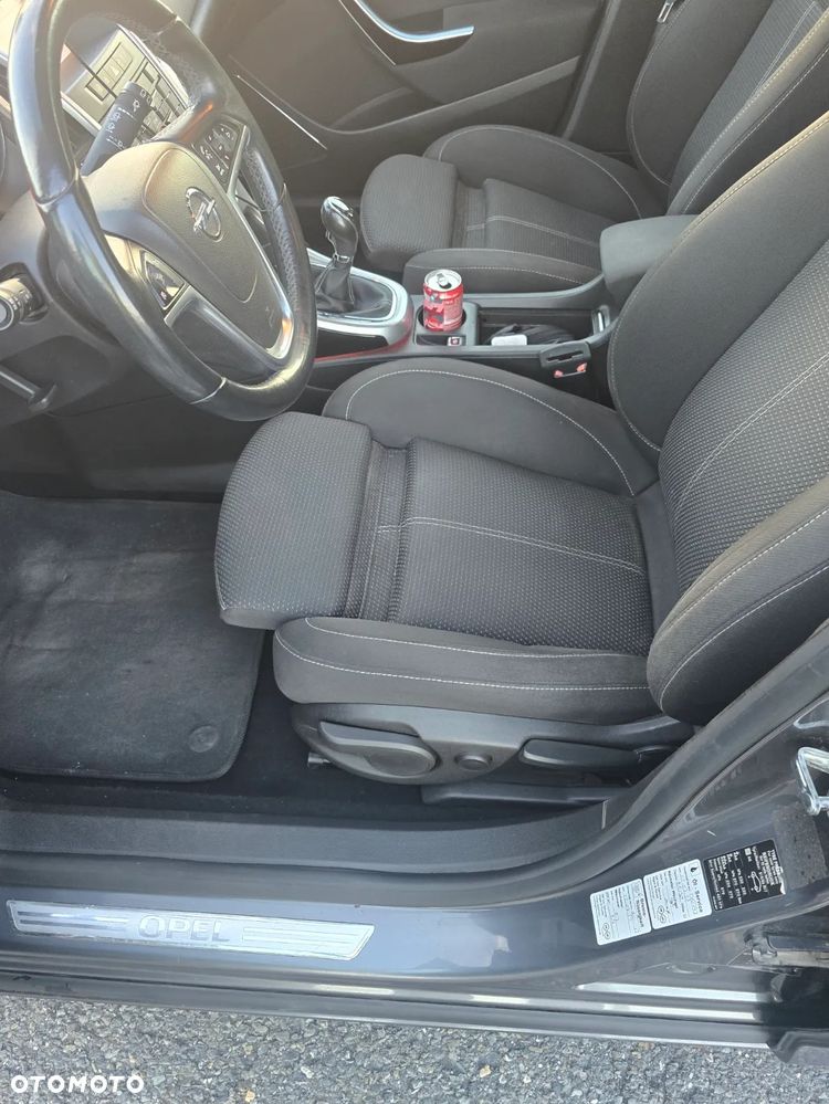 Opel Astra 1.4 T Cosmo - 8