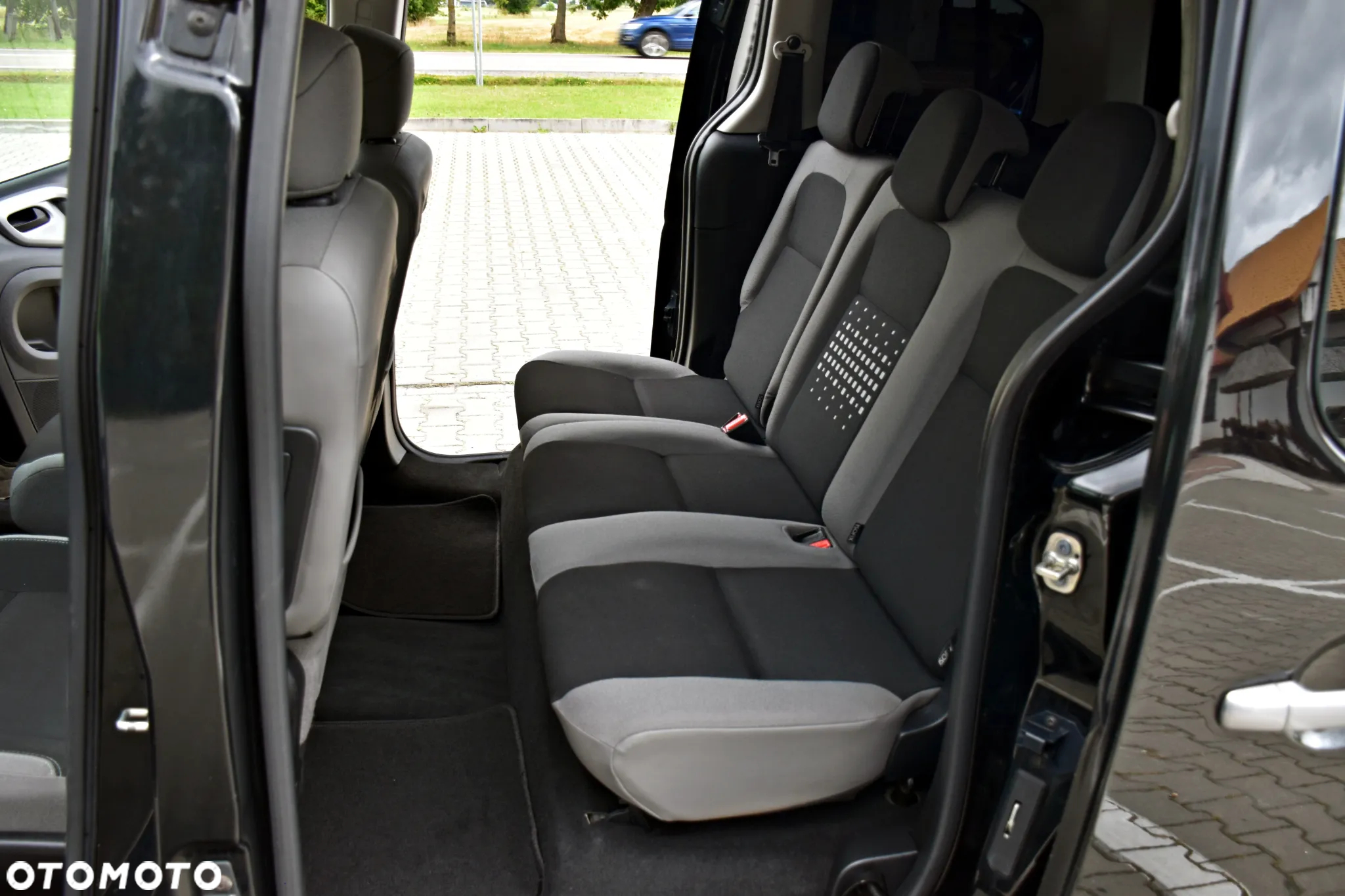 Citroën Berlingo Multispace BlueHDi 100 FEEL - 31
