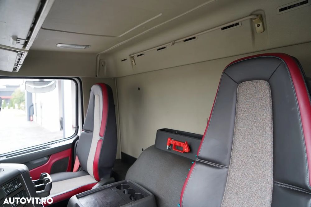 Volvo FMX 410 / 6x4 / CAMION BASCULANTE + HDS PALFINGER 18002-EH A / HYDROBOARD / RADIO CONTROL / EURO 6 / - 28
