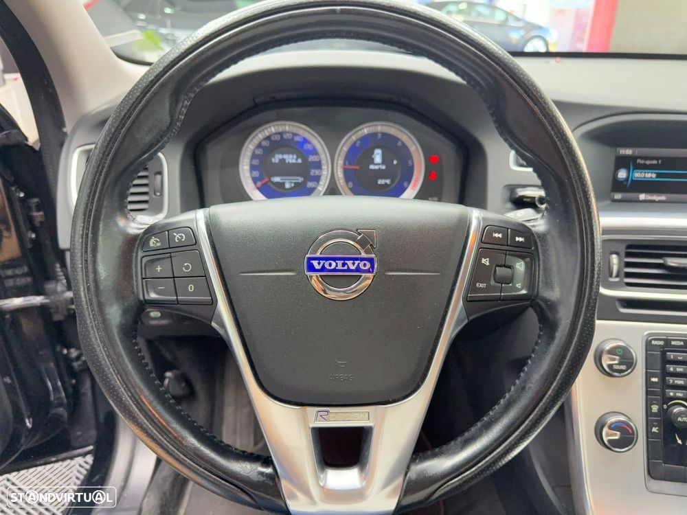 Volvo V60 2.0 D2 R-Design Momentum - 15
