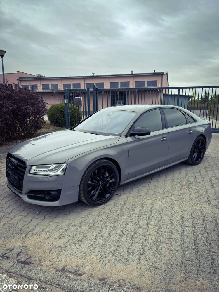 Audi S8 Plus 4.0 TFSI Quattro - 1
