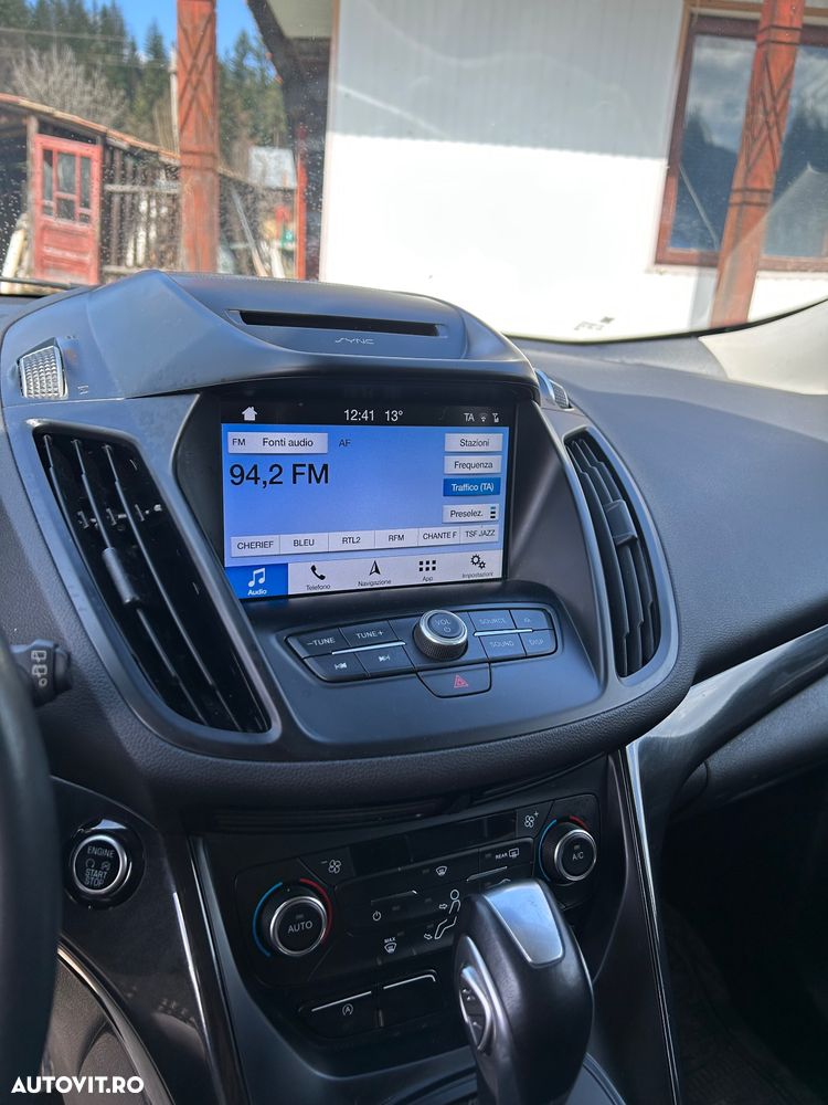 Ford Kuga - 9