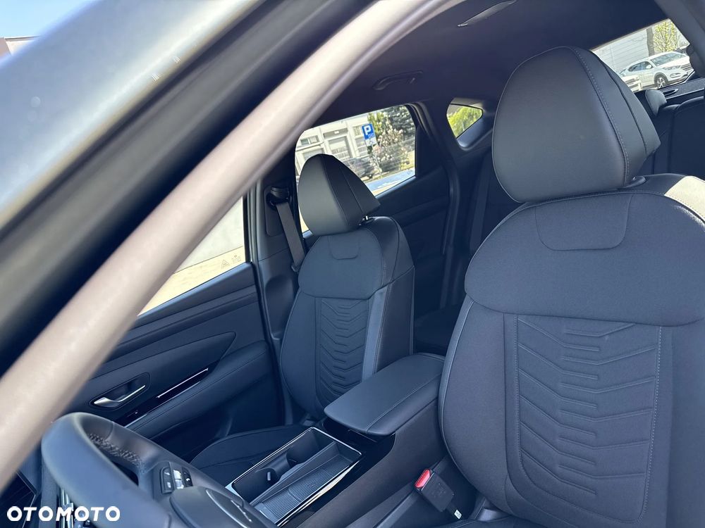 Hyundai Tucson 1.6 T-GDi HEV Smart 2WD - 12