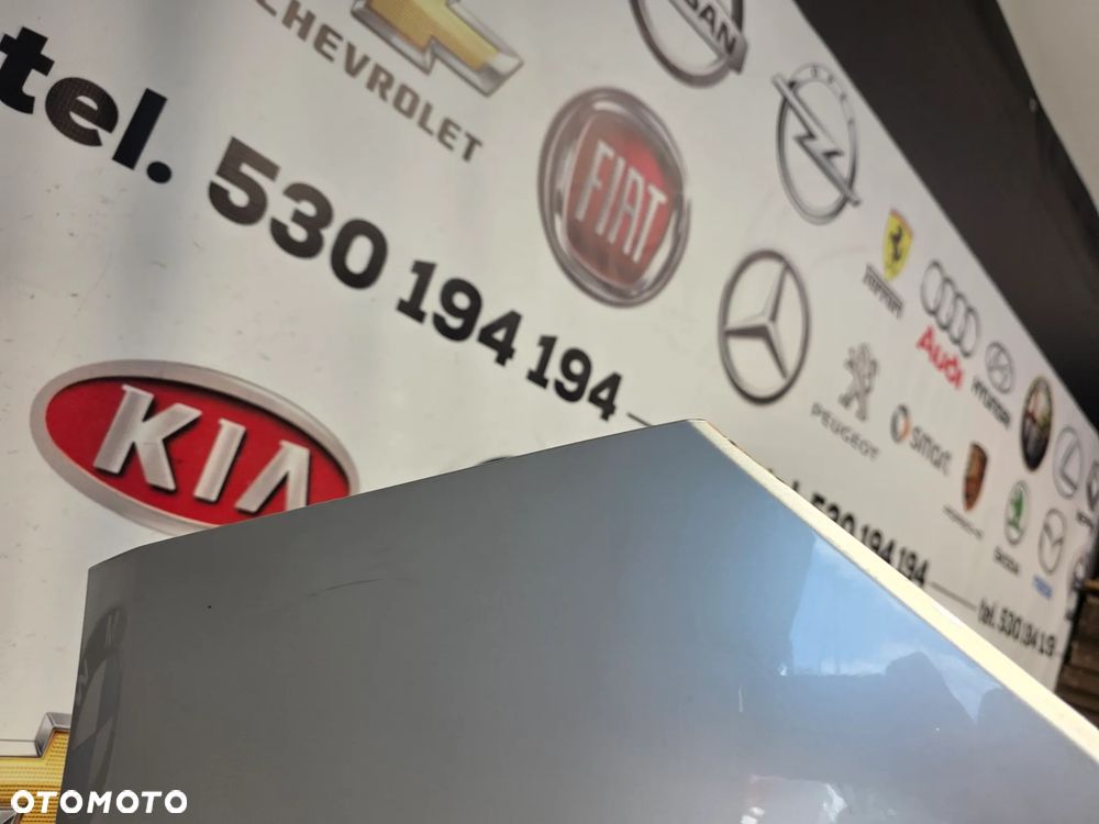 OPEL ZAFIRA C 11- ZDERZAK PRZEDNI PRZÓD NA SPRYSKI + 4xPDC KOLOR SREBRNY METALIK NR 13300485 NR AUKCJI NZ2154 - 20
