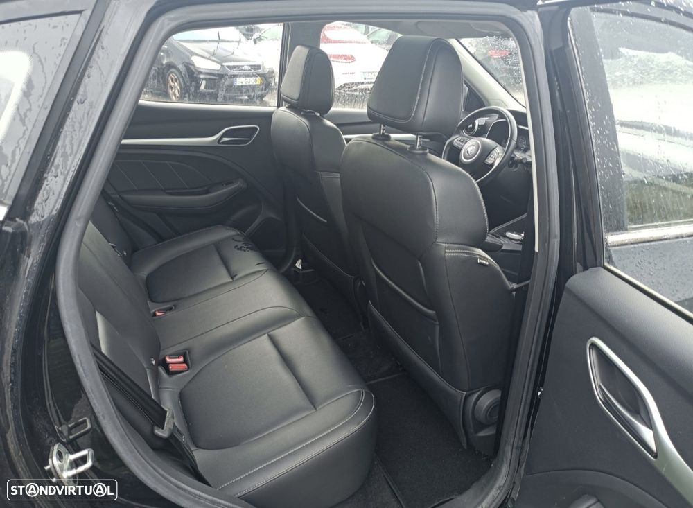 MG ZS EV 44.5 kWh Luxury - 14