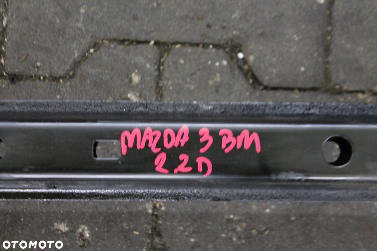 SANKI WÓZEK KOŁYSKA PRZÓD MAZDA 3 III BM 13-18 - 2