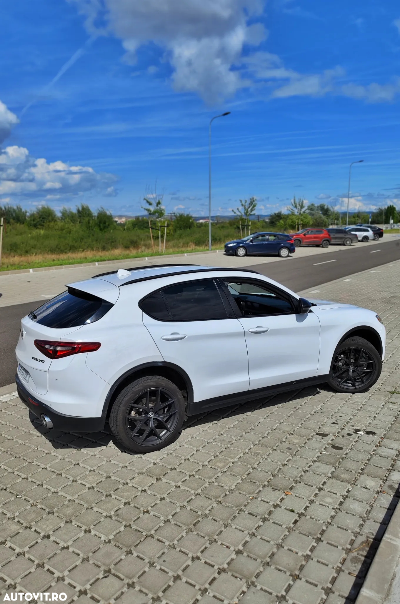 Alfa Romeo Stelvio - 8