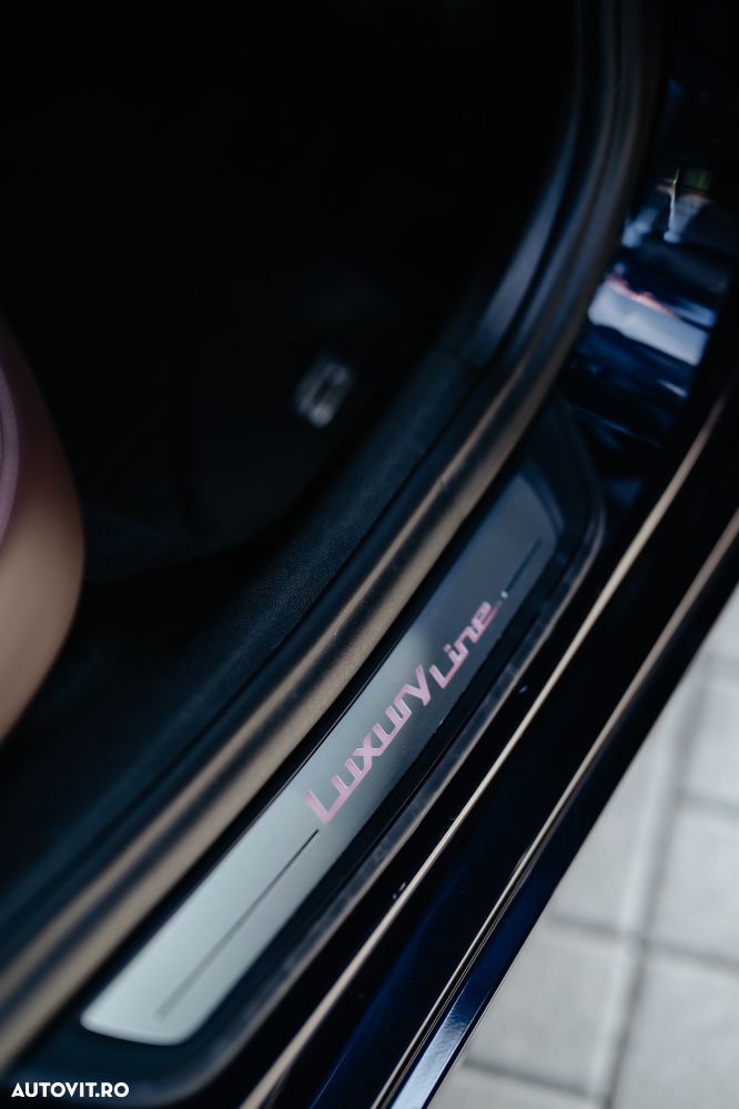BMW Seria 5 540i xDrive AT - 16