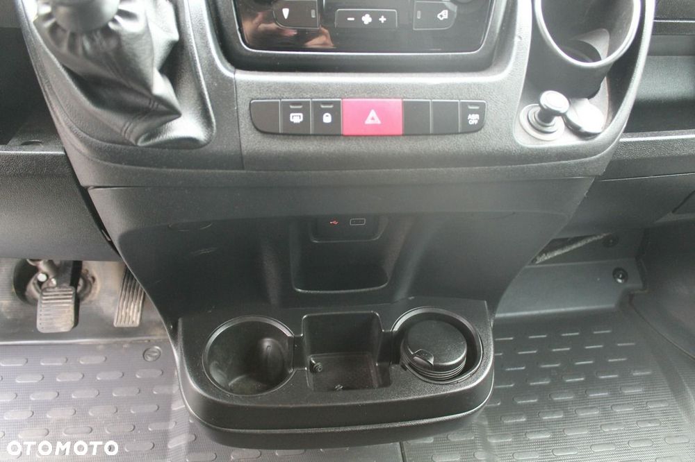 Peugeot Boxer - 17