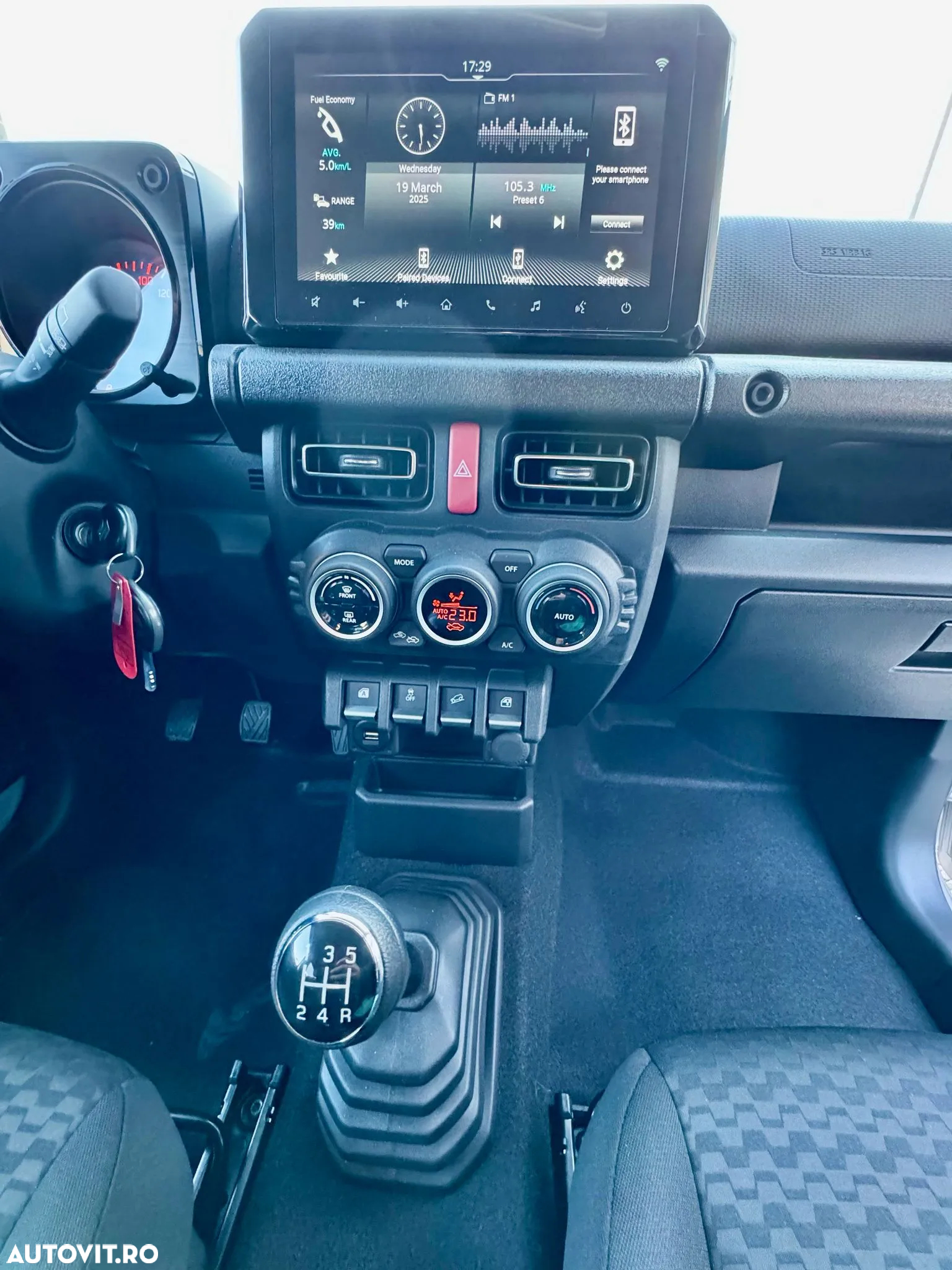 Suzuki Jimny 1.5 ALLGRIP GLX - 12