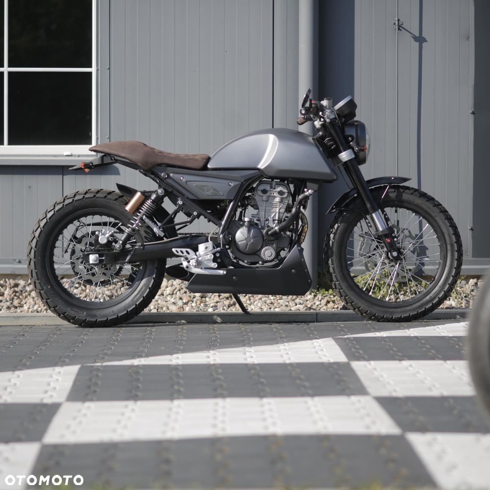 Mondial HPS 125 - 1