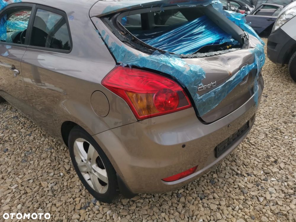 Części Kia Pro Ceed 1.6 Crdi 8Q Lakier Drzwi Zderzak Maska - 13