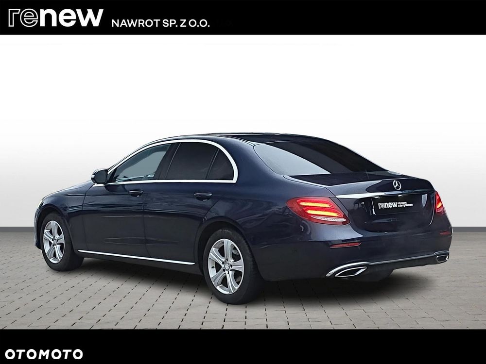 Mercedes-Benz Klasa E 200 d 9G-TRONIC - 3