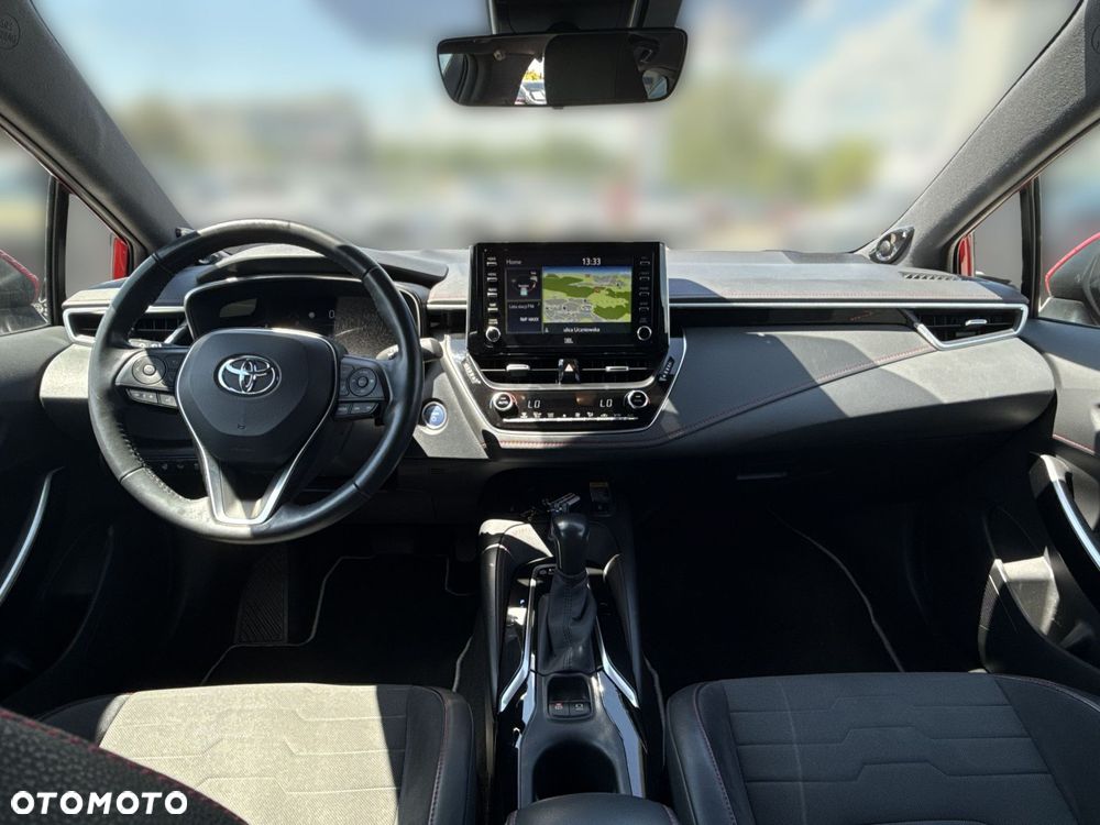 Toyota Corolla - 10