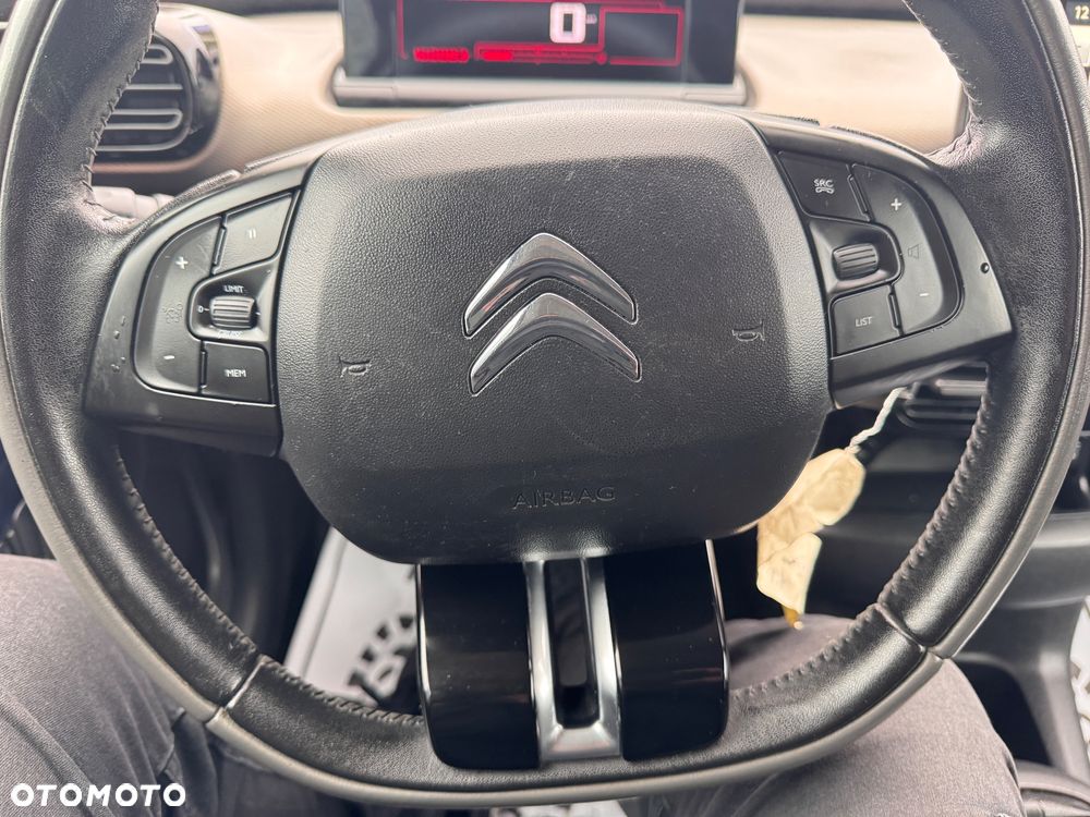 Citroën C4 Cactus 1.2 PureTech Shine Edition - 19