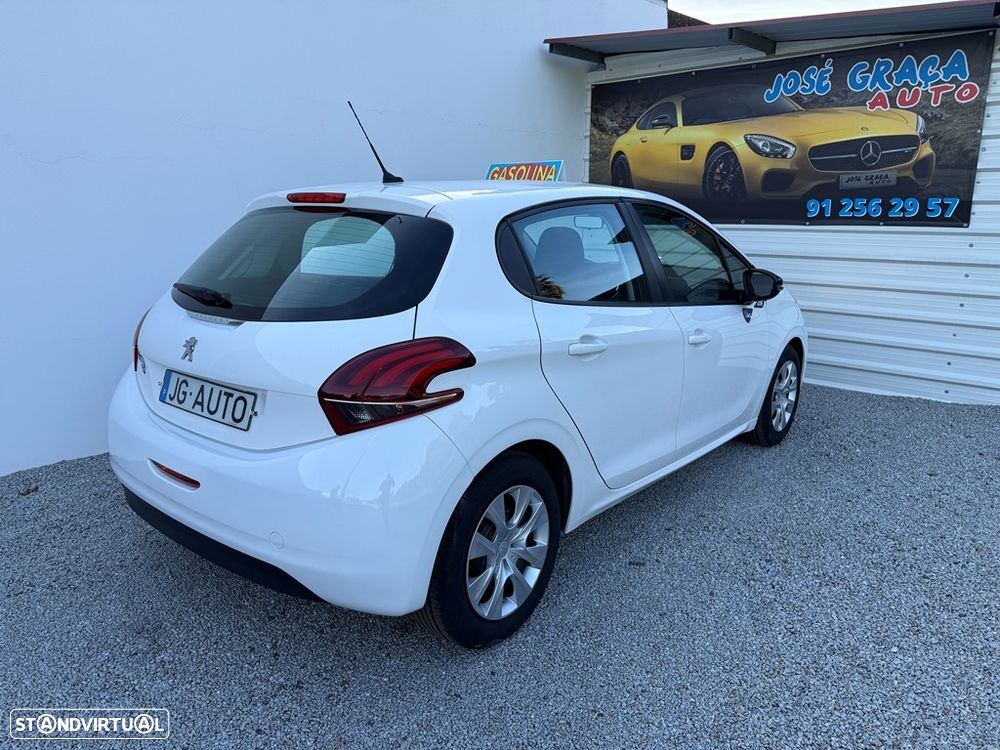 Peugeot 208 PureTech 68 Like - 3