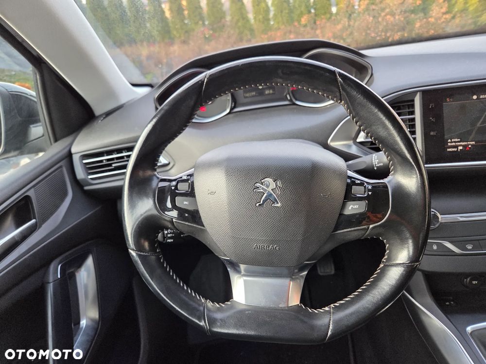 Peugeot 308 BlueHDi FAP 130 Stop & Start Allure Pack - 7