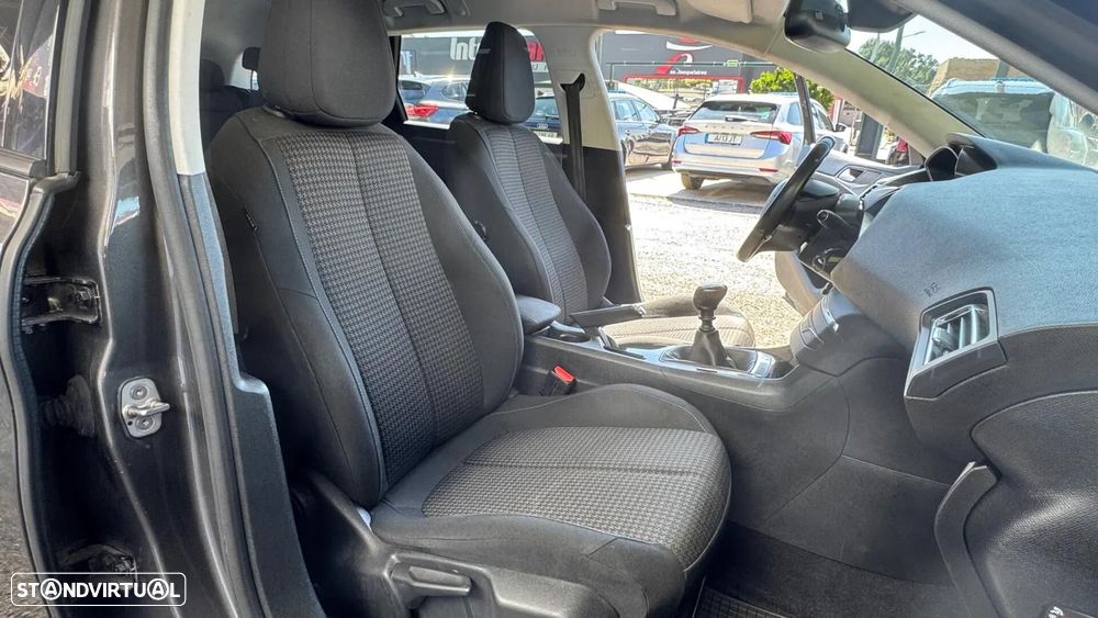 Peugeot 308 SW 1.5 BlueHDi Style - 27