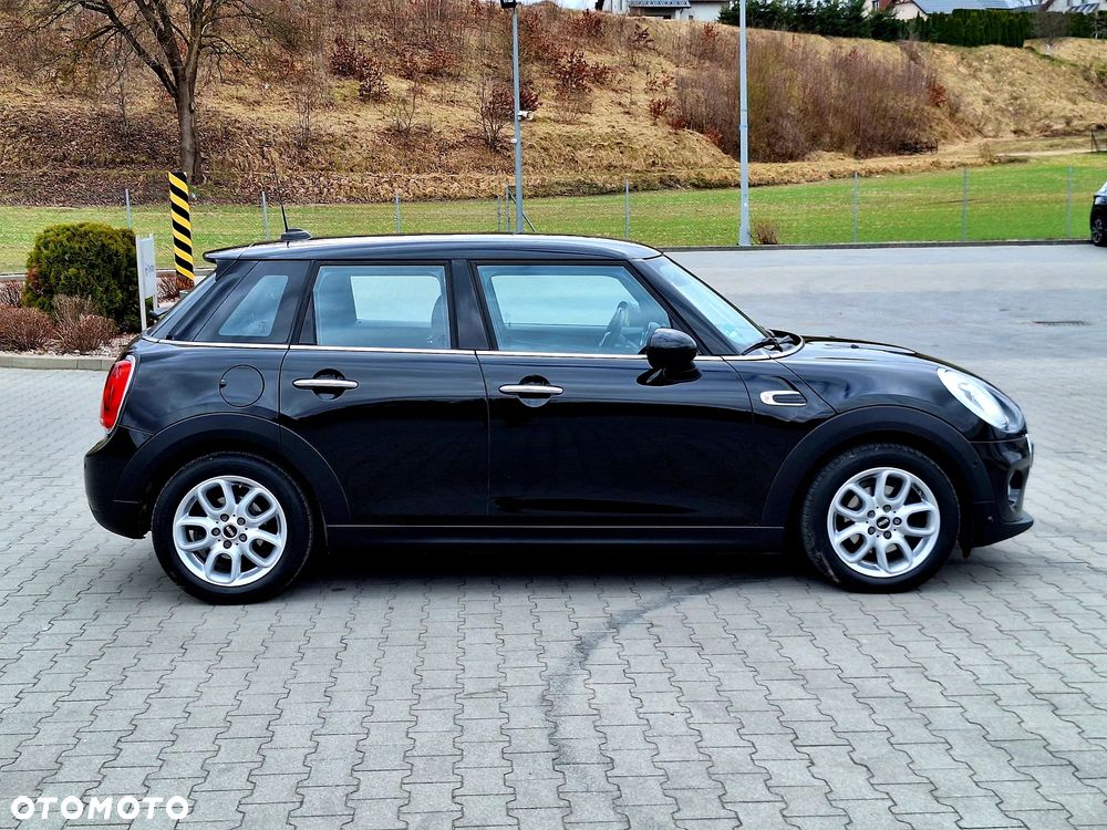 MINI Cooper 60 Years Chili - 4