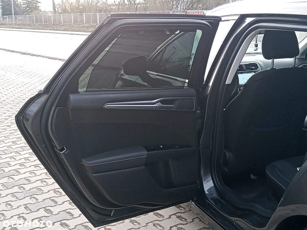 Ford Mondeo 2.0 TDCi Titanium - 13