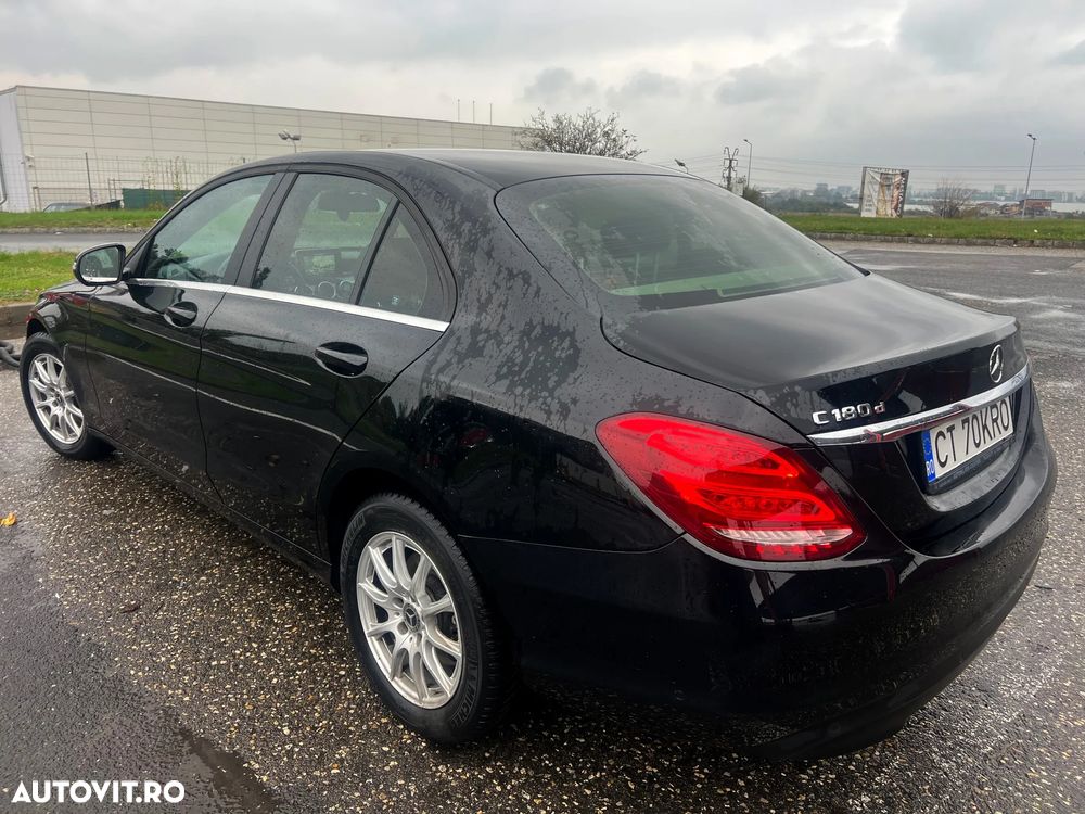 Mercedes-Benz C - 14