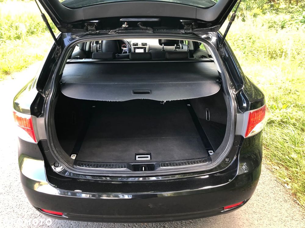 Toyota Avensis 2.0 D-4D PowerBoost Style - 15
