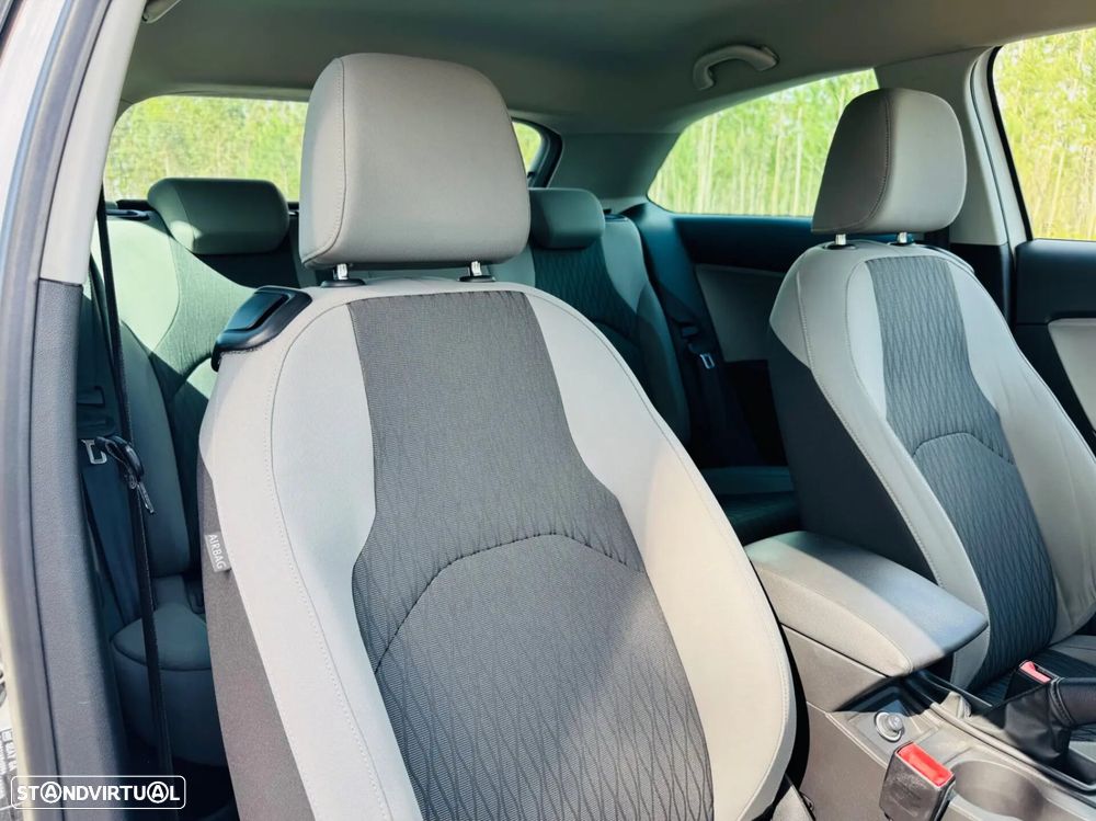 SEAT Leon SC 1.6 TDI DPF S&S Style - 33