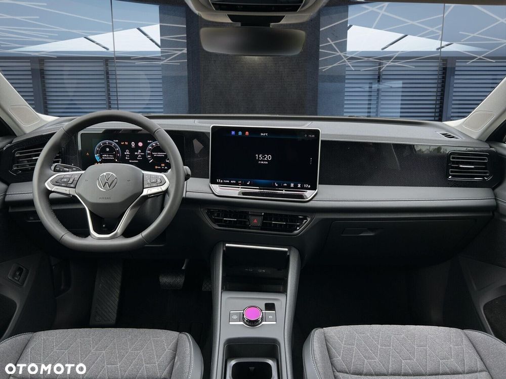 Volkswagen Tiguan - 5