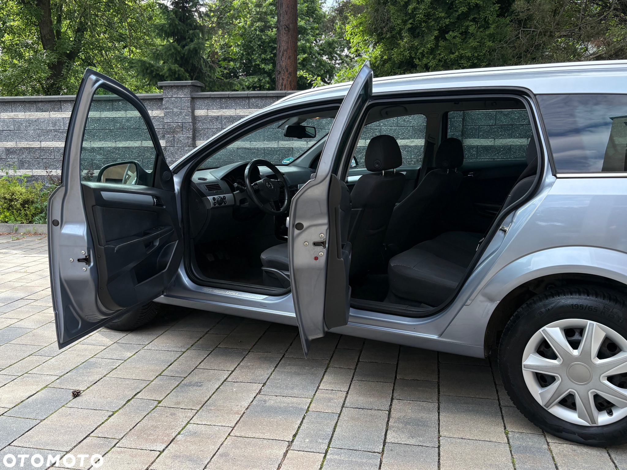 Opel Astra 1.4 Caravan Edition 111 Jahre - 13