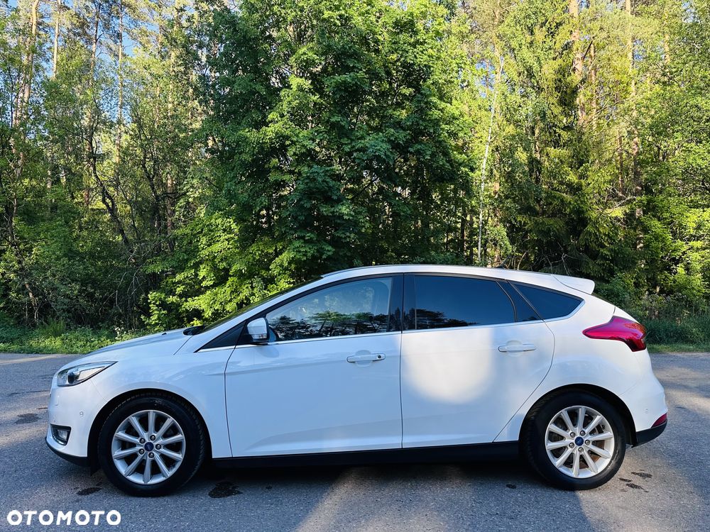 Ford Focus 1.0 EcoBoost Titanium ASS - 4