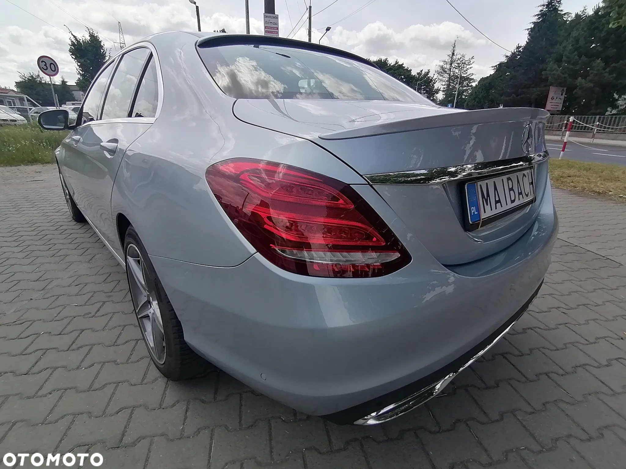 Mercedes-Benz Klasa C 180 (BlueTEC) d T Exclusive - 11